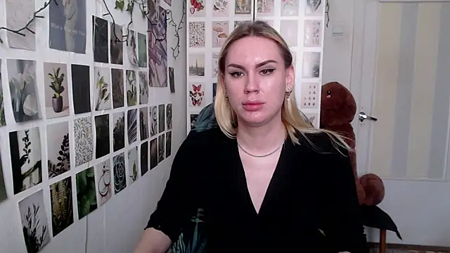 CapriScorpion online show from February 13, 2026, 10:22 am