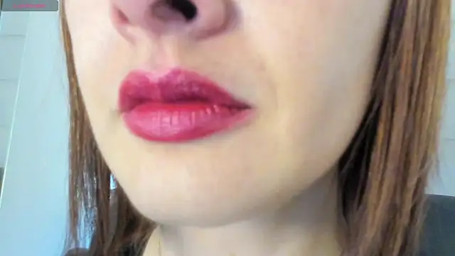 Snapshot of queen_fetish chatting on May 7, 2026, 3:28 pm queen fetish online show from May 7, 2026, 3:28 pm