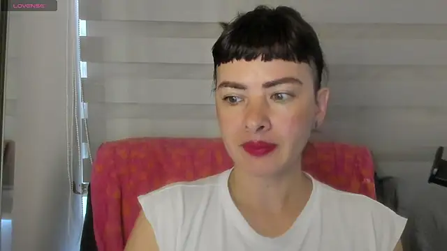 queen fetish online show from June 22, 2026, 4:26 pm