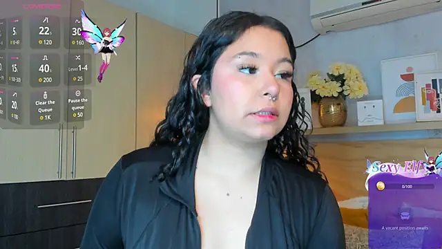 Atenea cuteee online show from January 2, 2025, 7:07 pm