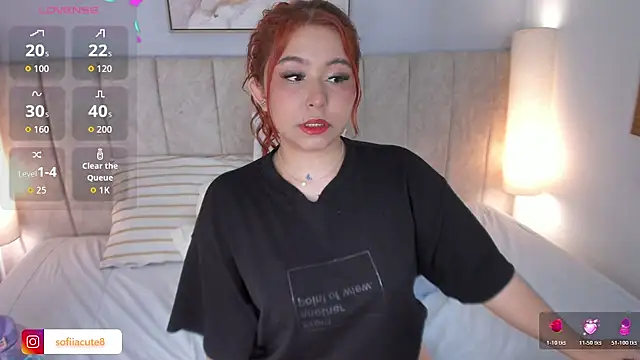 Atenea cuteee online show from January 17, 2026, 2:16 am