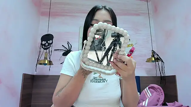 Snapshot of AnneDixie chatting on October 29, 2025, 3:09 am AnneDixie online show from October 29, 2025, 3:09 am