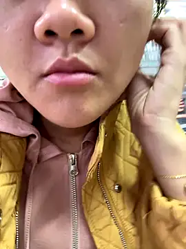 Zhuli11 online show from October 29, 2025, 10:06 am