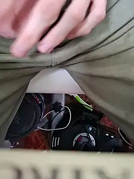 FreezingTie850 online show from March 20, 2026, 1:05 pm