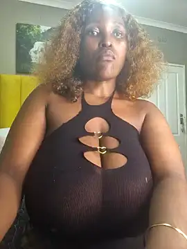 Snapshot of Bustygoddess32 chatting on January 7, 2025, 10:52 pm Bustygoddess32 online show from January 7, 2025, 10:52 pm