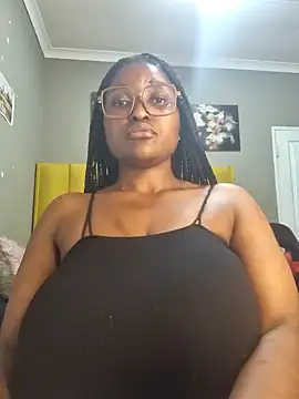 Snapshot of Bustygoddess32 chatting on January 9, 2025, 2:33 am Bustygoddess32 online show from January 9, 2025, 2:33 am