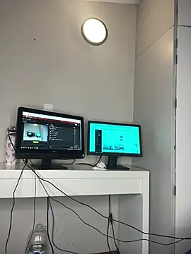 Bustygoddess32 online show from January 11, 2026, 1:10 am