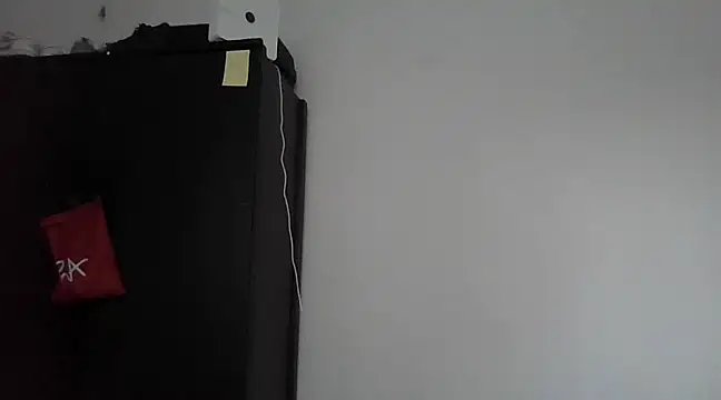 Sexxybella27 online show from January 2, 2025, 2:13 pm