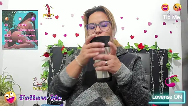 hazel 34 online show from October 10, 2025, 9:52 am