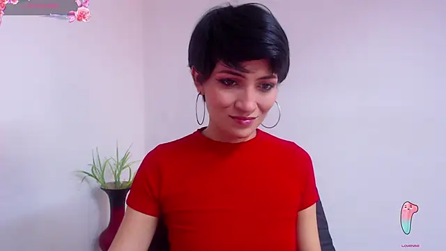 Snapshot of Hannaaaa__ chatting on December 24, 2024, 2:12 pm Hannaaaa online show from December 24, 2024, 2:12 pm