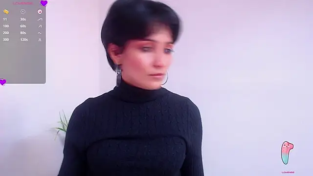 Snapshot of Hannaaaa__ chatting on January 9, 2025, 2:40 pm Hannaaaa online show from January 9, 2025, 2:40 pm