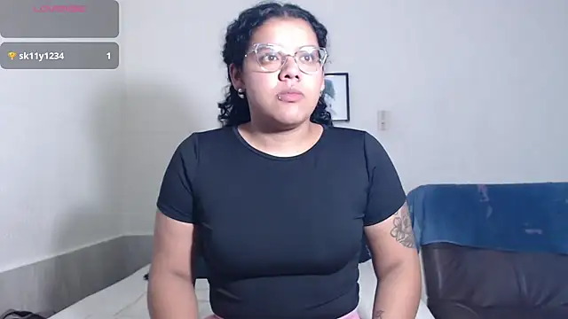 Snapshot of agata_22 chatting on May 6, 2026, 3:24 am agata 22 online show from May 6, 2026, 3:24 am