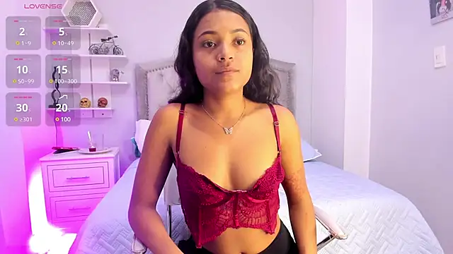 AriianaGrey online show from December 10, 2024, 1:00 am