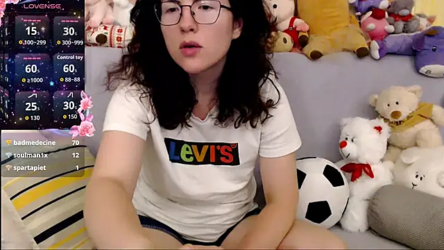 vaders daughter online show from July 4, 2026, 8:48 pm