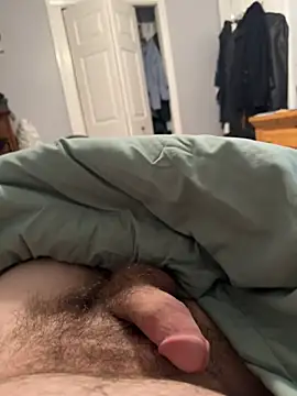 Snapshot of husband4555 chatting on February 27, 2025, 2:32 am husband4555 online show from February 27, 2025, 2:32 am