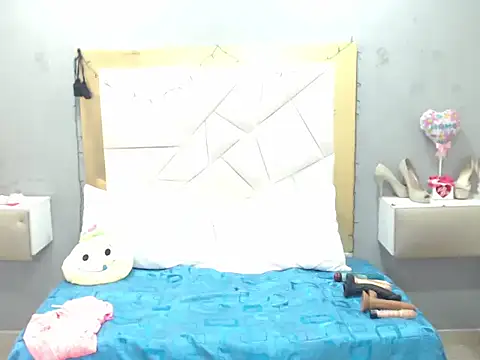 CanellaHotx online show from February 20, 2025, 6:13 pm