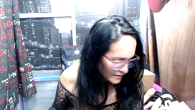 Nastylatinaxxx online show from December 20, 2024, 11:37 pm