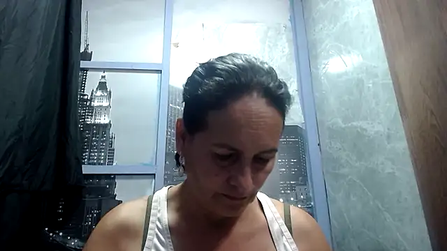 Snapshot of Nastylatinaxxx chatting on October 30, 2025, 12:28 pm Nastylatinaxxx online show from October 30, 2025, 12:28 pm