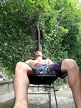 sebasxx97 online show from December 9, 2024, 4:15 pm