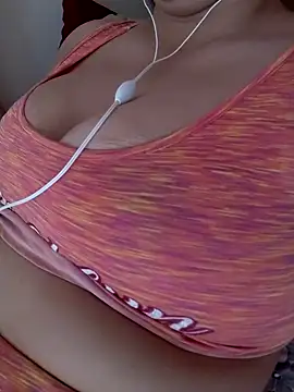 Snapshot of Zanoba-16 chatting on September 23, 2025, 3:04 pm Zanoba-16 online show from September 23, 2025, 3:04 pm