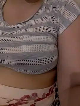 Snapshot of Zanoba-16 chatting on October 11, 2025, 5:44 pm Zanoba-16 online show from October 11, 2025, 5:44 pm