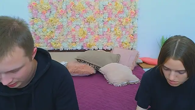 Snapshot of _Olli__Stiw_ chatting on September 12, 2025, 8:36 am  Olli  Stiw  online show from September 12, 2025, 8:36 am