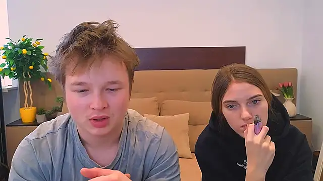  Olli  Stiw  online show from March 13, 2026, 8:21 am