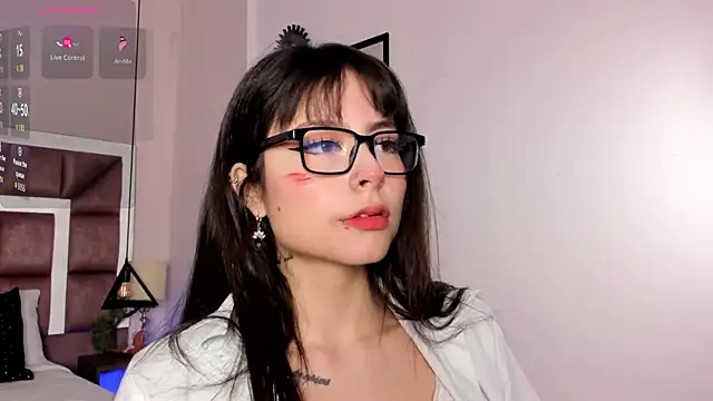AnnieNasty online show from June 13, 2026, 11:41 am