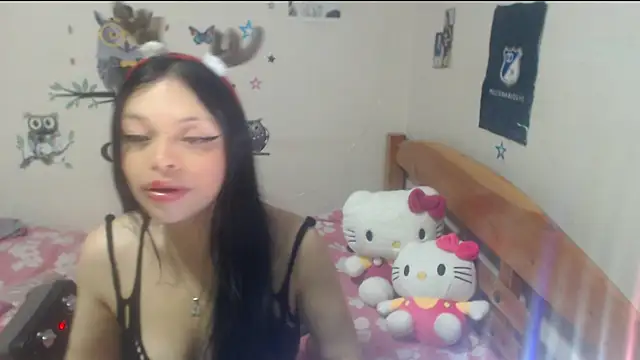 montthbluee online show from December 23, 2025, 8:23 am