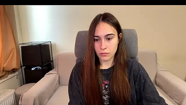 AliceKolltt online show from February 5, 2026, 11:04 am
