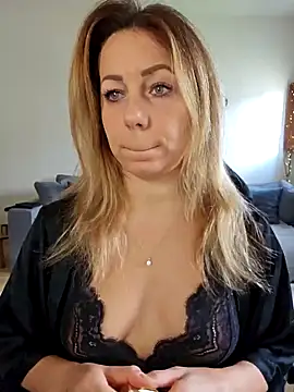 angela 88 online show from January 23, 2025, 10:54 am