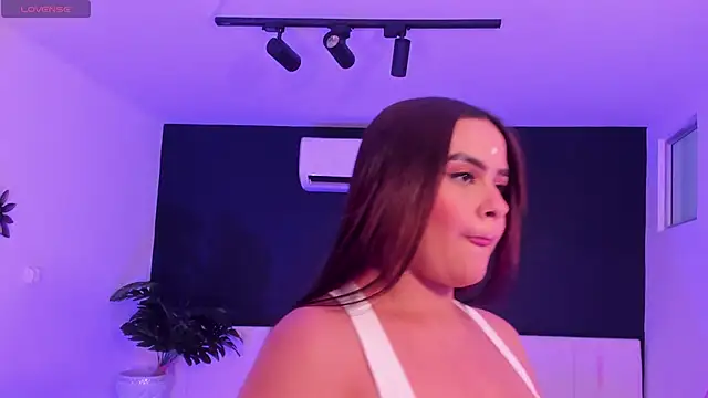 Snapshot of katia_bigboobs1 chatting on March 20, 2026, 6:35 pm katia bigboobs1 online show from March 20, 2026, 6:35 pm