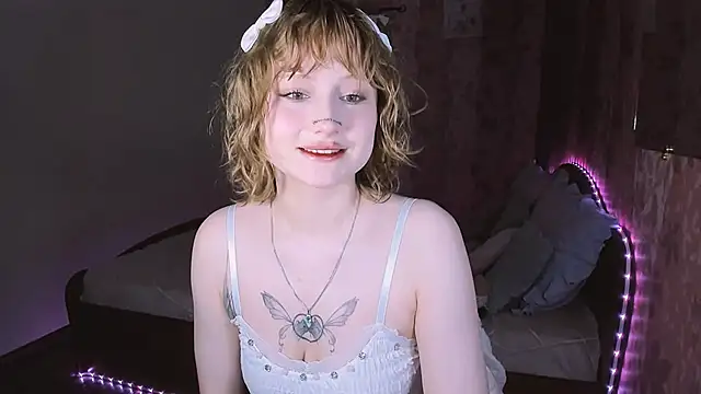 Snapshot of MariaMango chatting on March 22, 2026, 1:31 am MariaMango online show from March 22, 2026, 1:31 am