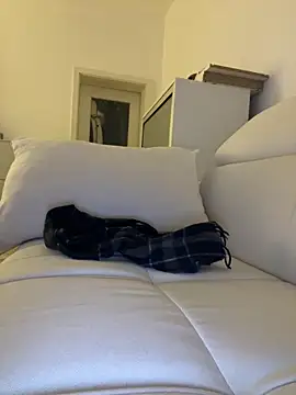 Snapshot of Frank22xx chatting on February 24, 2026, 5:55 pm Frank22xx online show from February 24, 2026, 5:55 pm