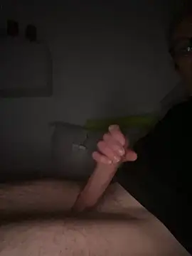 Snapshot of Frank22xx chatting on March 23, 2026, 9:19 pm Frank22xx online show from March 23, 2026, 9:19 pm