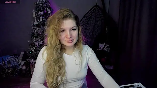 lily williamss online show from December 16, 2025, 12:04 am