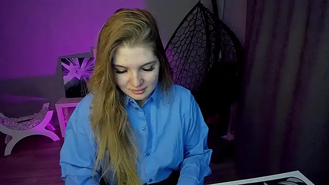 lily williamss online show from February 26, 2026, 12:20 am