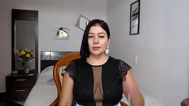 EmilyPeytonn online show from March 22, 2025, 3:20 pm