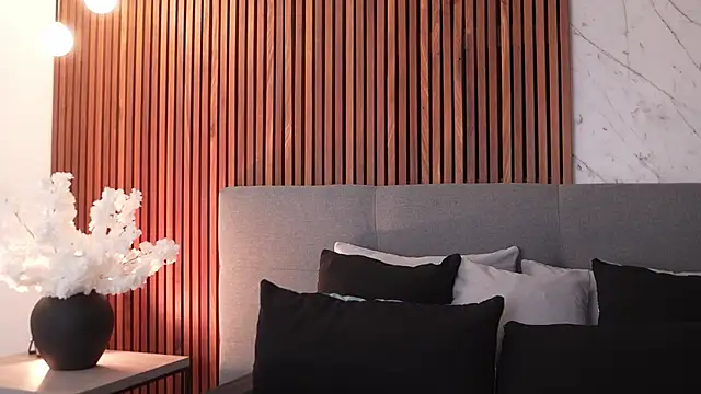 Amelia Rouse online show from November 4, 2025, 9:14 pm