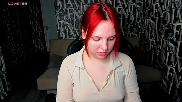 Stacy Luv online show from December 19, 2024, 1:07 am