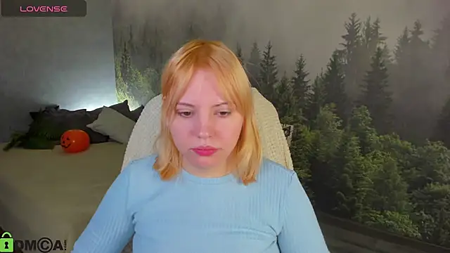 Stacy Luv online show from October 25, 2025, 1:02 am