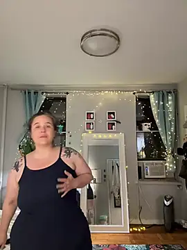 sylviahhh online show from June 16, 2026, 1:30 am