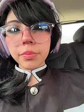 Purplee Baby online show from November 2, 2025, 8:22 pm