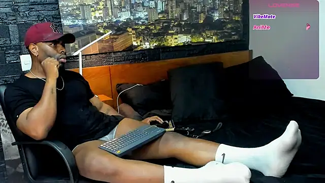 thomas santtos1 online show from February 5, 2025, 12:31 am