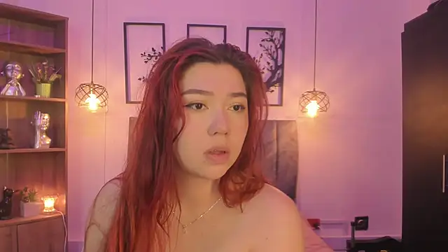 Snapshot of Andy_and_emma chatting on December 23, 2024, 3:55 pm Andy and emma online show from December 23, 2024, 3:55 pm