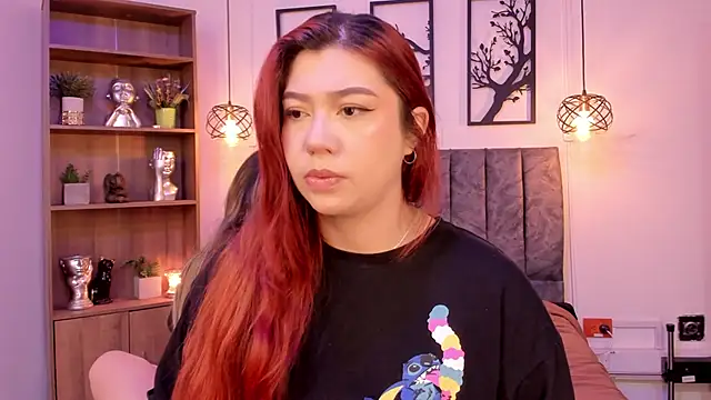 Snapshot of Andy_and_emma chatting on December 26, 2024, 12:49 pm Andy and emma online show from December 26, 2024, 12:49 pm