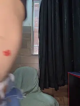 izumikarol online show from February 20, 2026, 7:25 pm