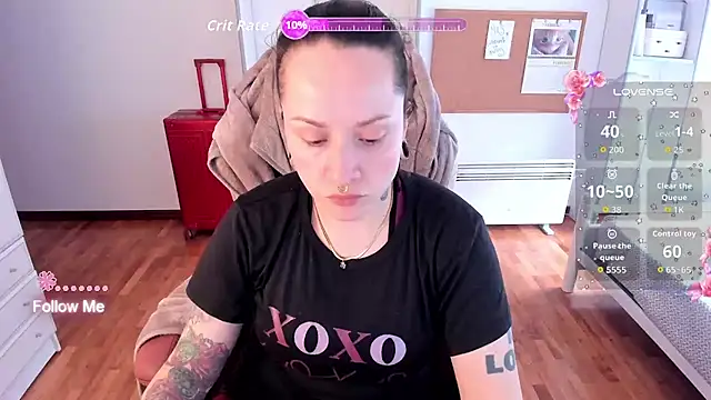 Domina Deivis online show from February 5, 2026, 2:22 pm