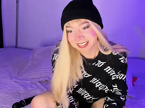 Snapshot of victoria_qq chatting on November 16, 2025, 5:51 pm victoria qq online show from November 16, 2025, 5:51 pm