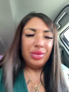 RuslanaXX online show from June 28, 2026, 5:35 am